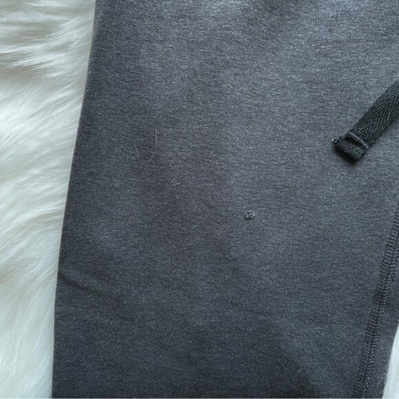 Lululemon sweatpants - Picture 5 of 11